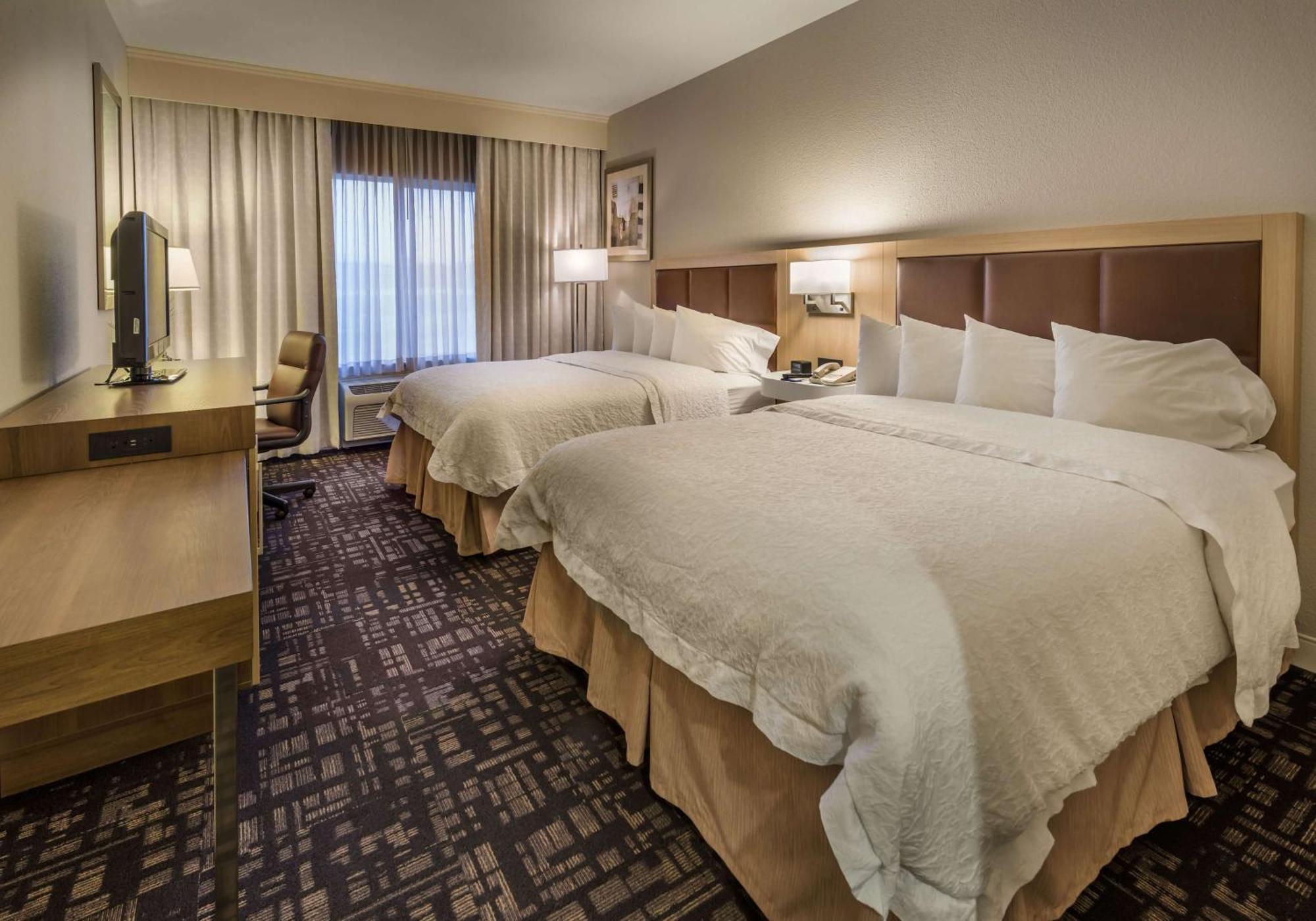 Room Two Queen Beds Non-Smoking
