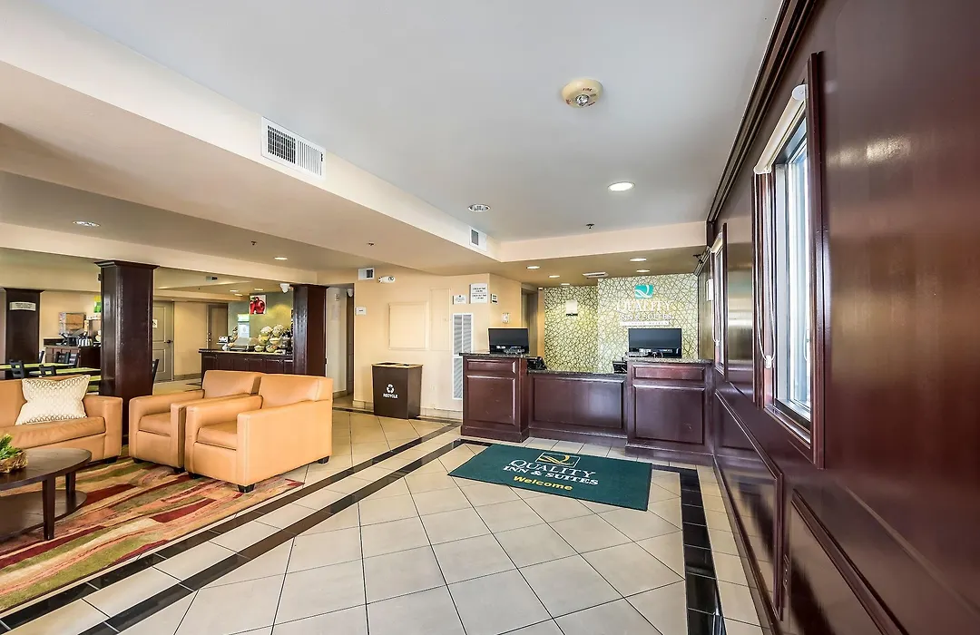 Quality Inn & Suites Reno Airport-1