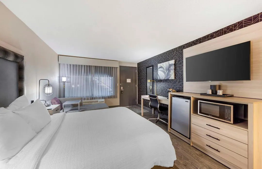 Aiden By Best Western South Reno-1