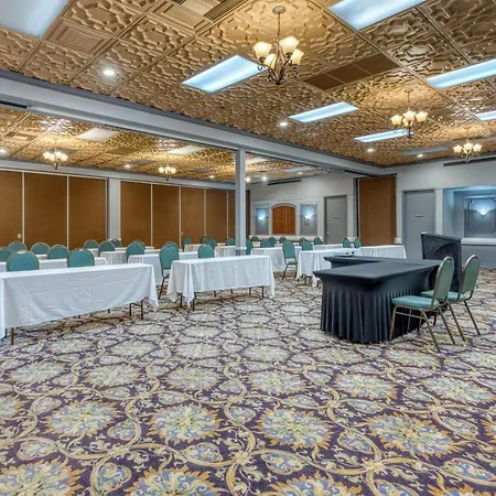 Surestay Plus Hotel By Best Western Reno Airport-2