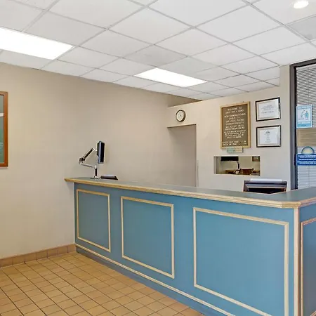 Americas Best Value Inn Reno-3